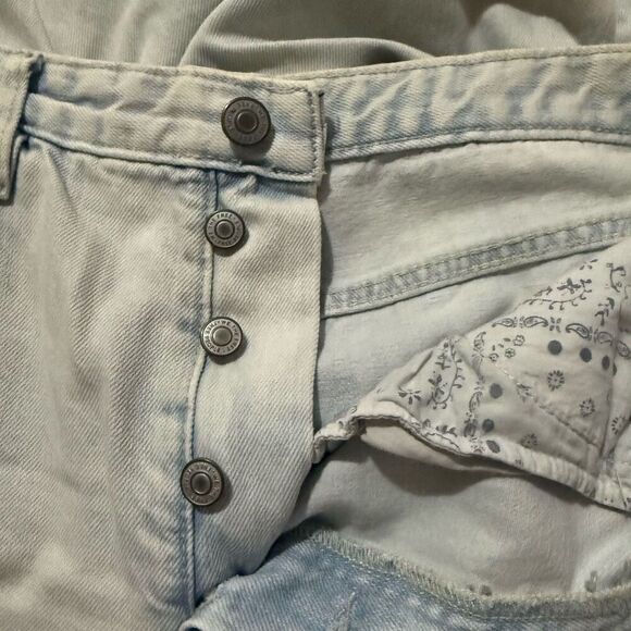 Free people light wash distressed flared button fly jeans size 30 - Picture 3 of 4